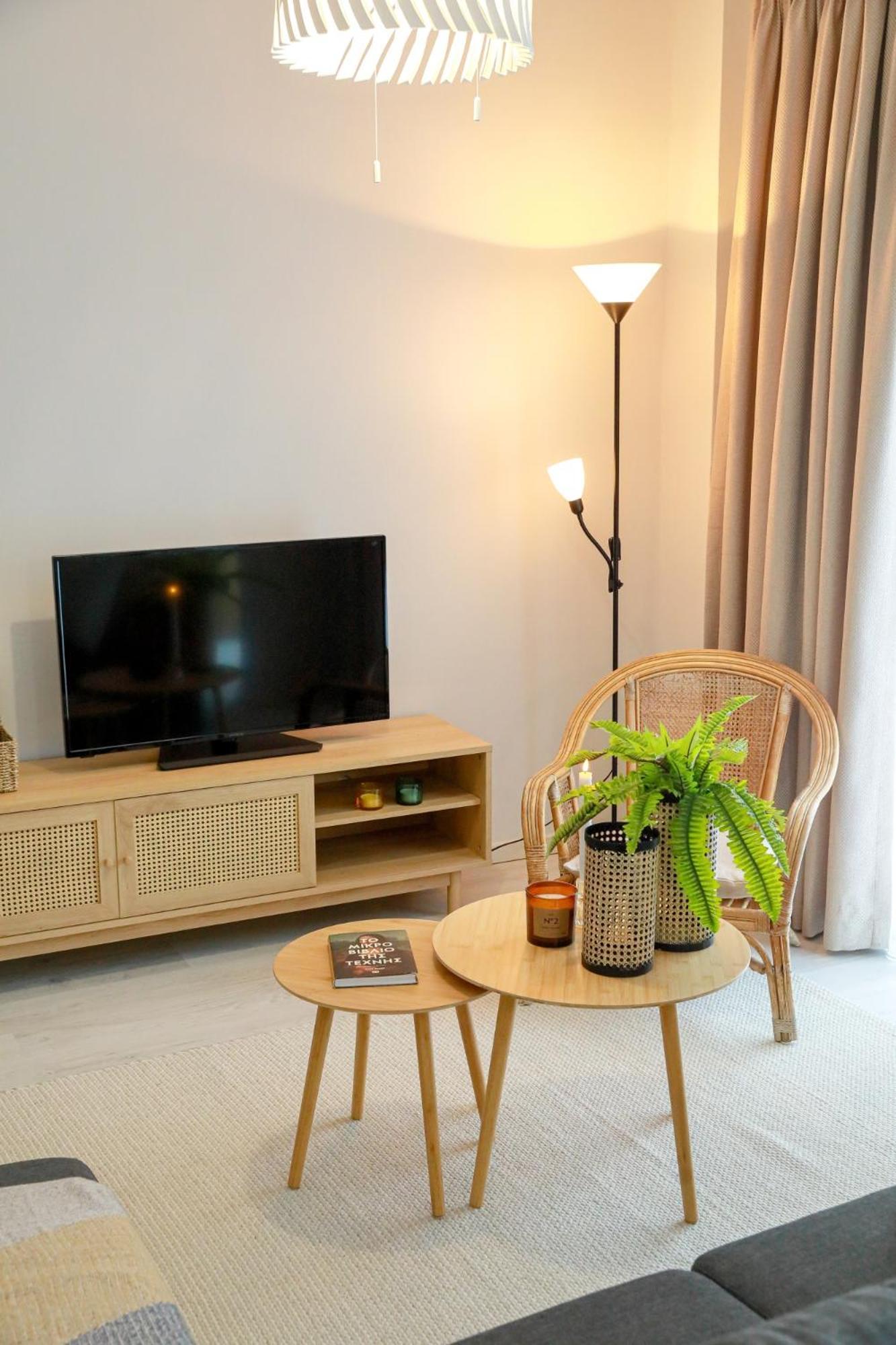 Freya Apartments ซานธี ภายนอก รูปภาพ